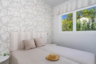 Dormitori de Casa o xalet en venda en Marbella amb Aire condicionat, Calefacció i Jardí privat
