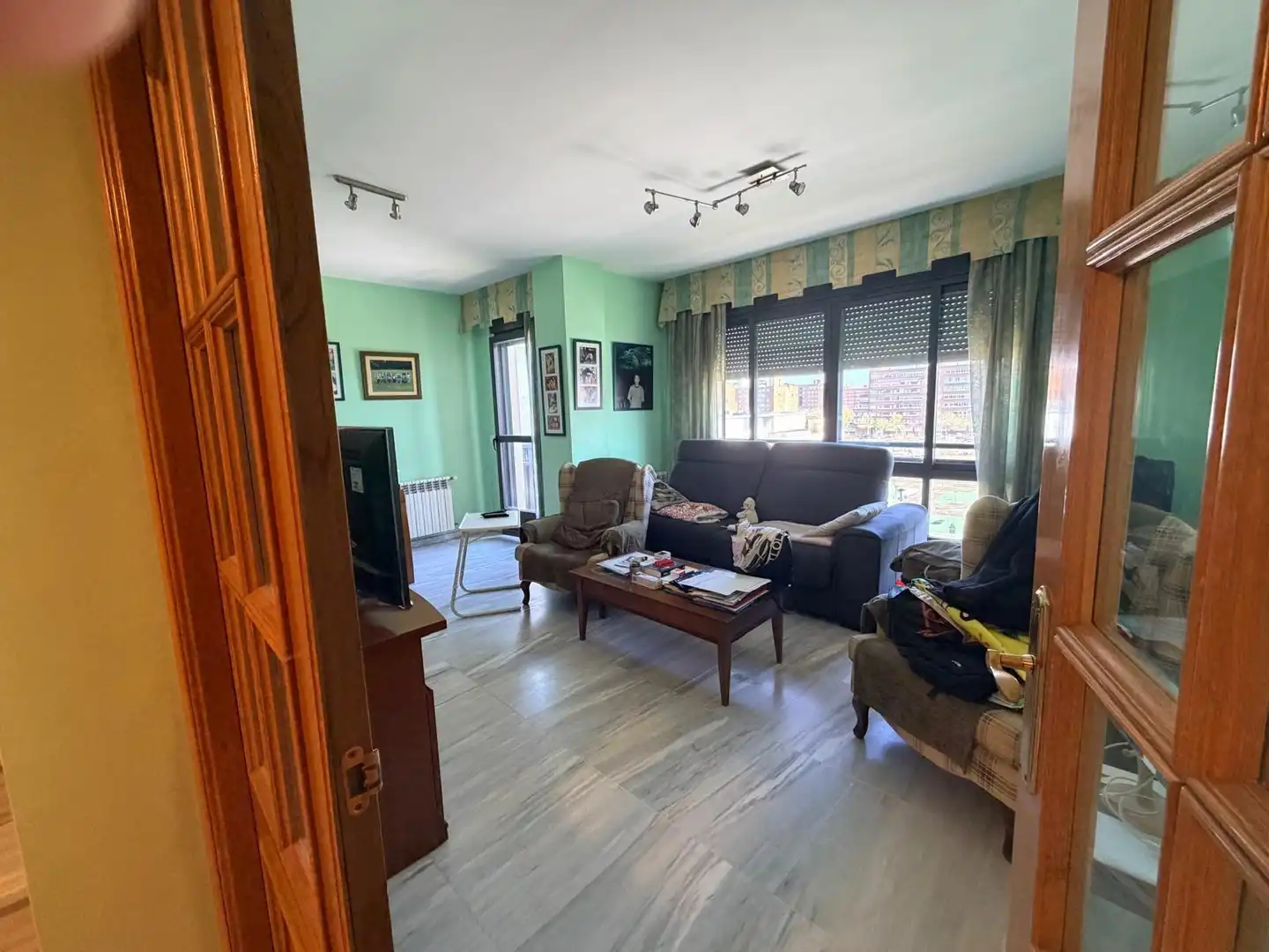 Sala d'estar de Àtic en venda en Badajoz amb Aire condicionat, Calefacció i Jardí privat