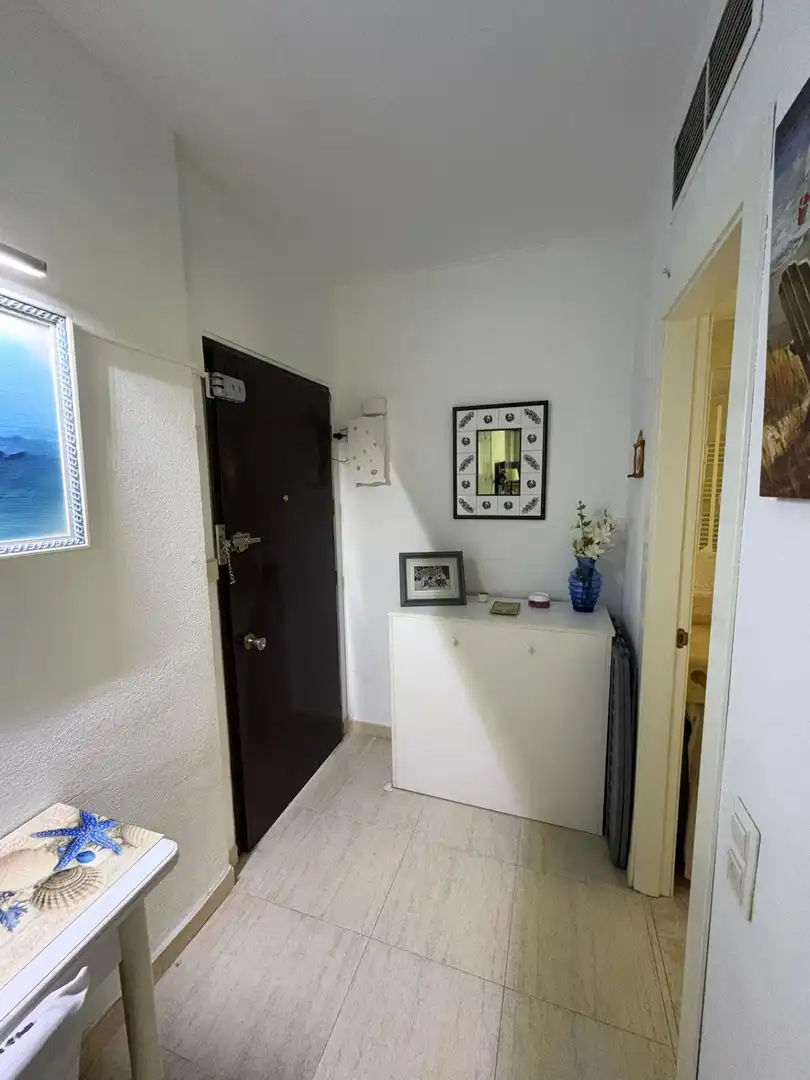 Wohnung zum Verkauf in Fuengirola mit Klimaanlage, Heizung und Terrasse