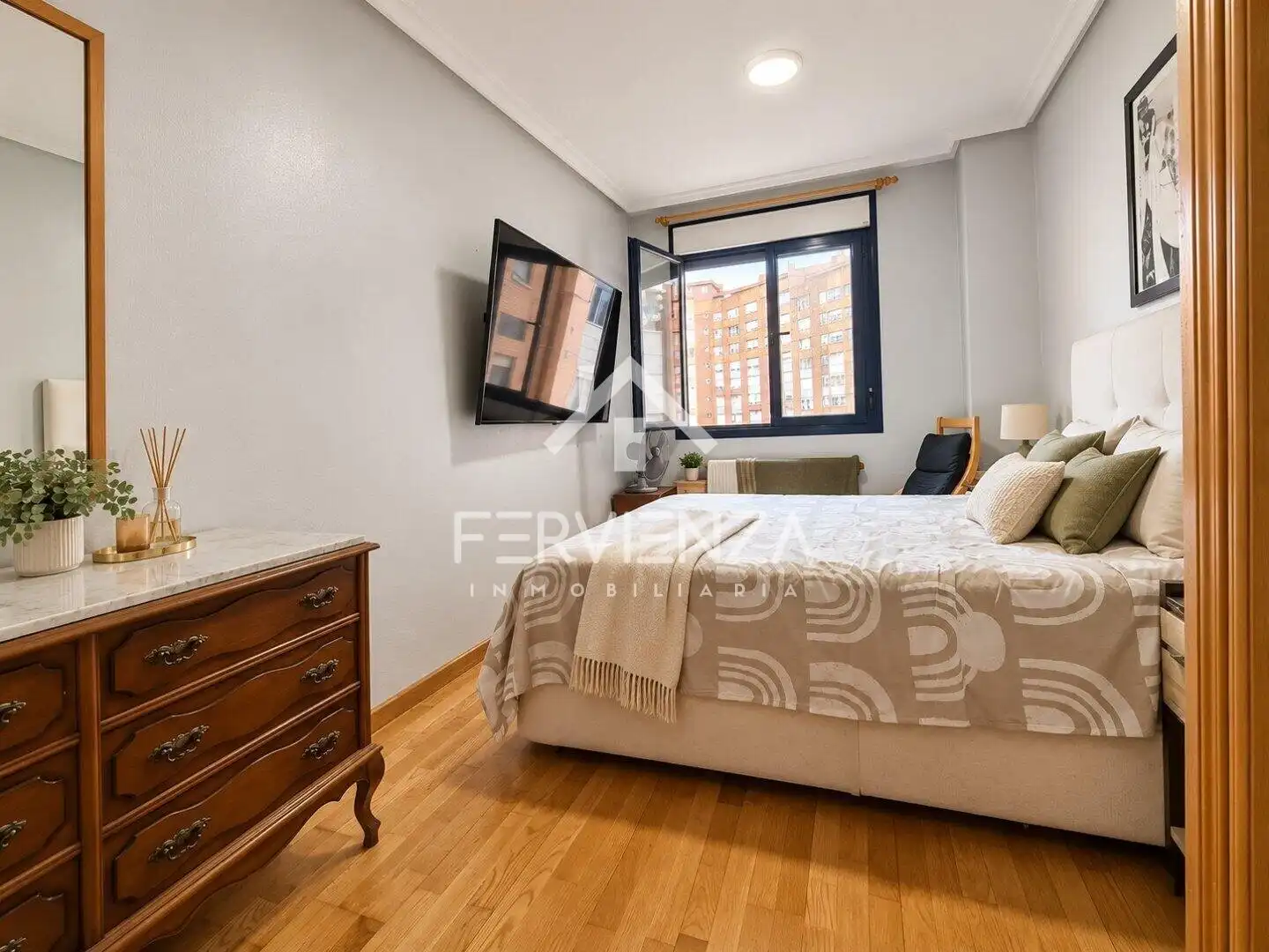Piso con ascensor en venta en HUCA - La Cadellada, imagen 18