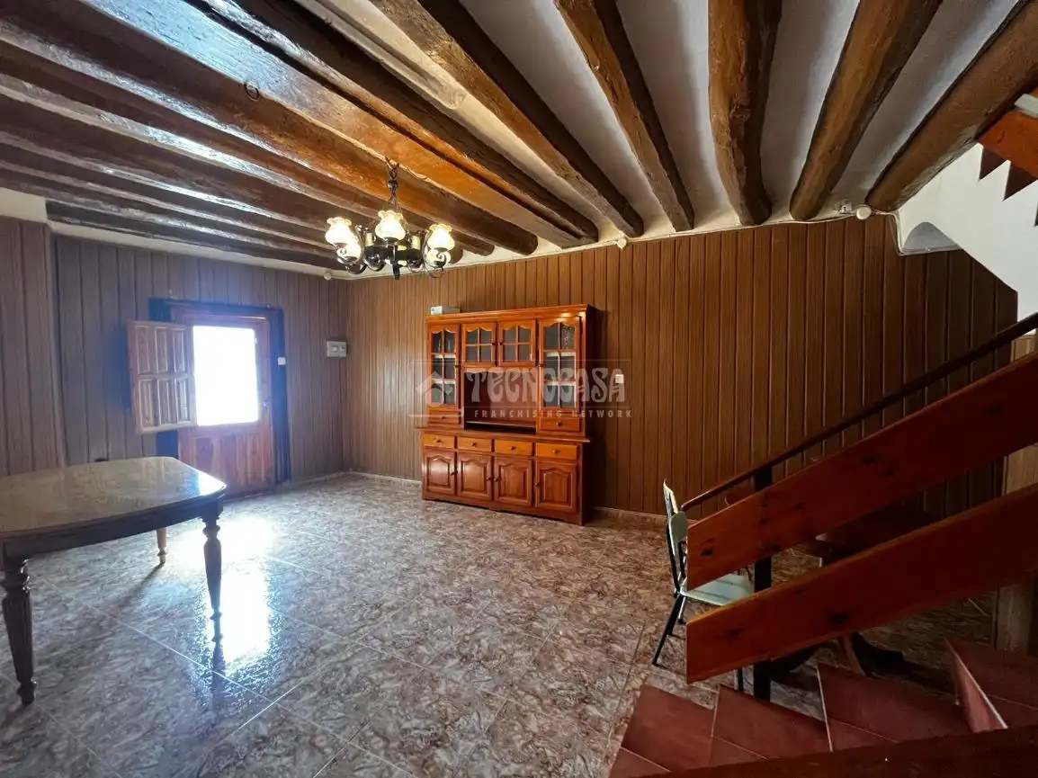 Sala d'estar de Casa adosada en venda en Bárboles amb Traster i Balcó