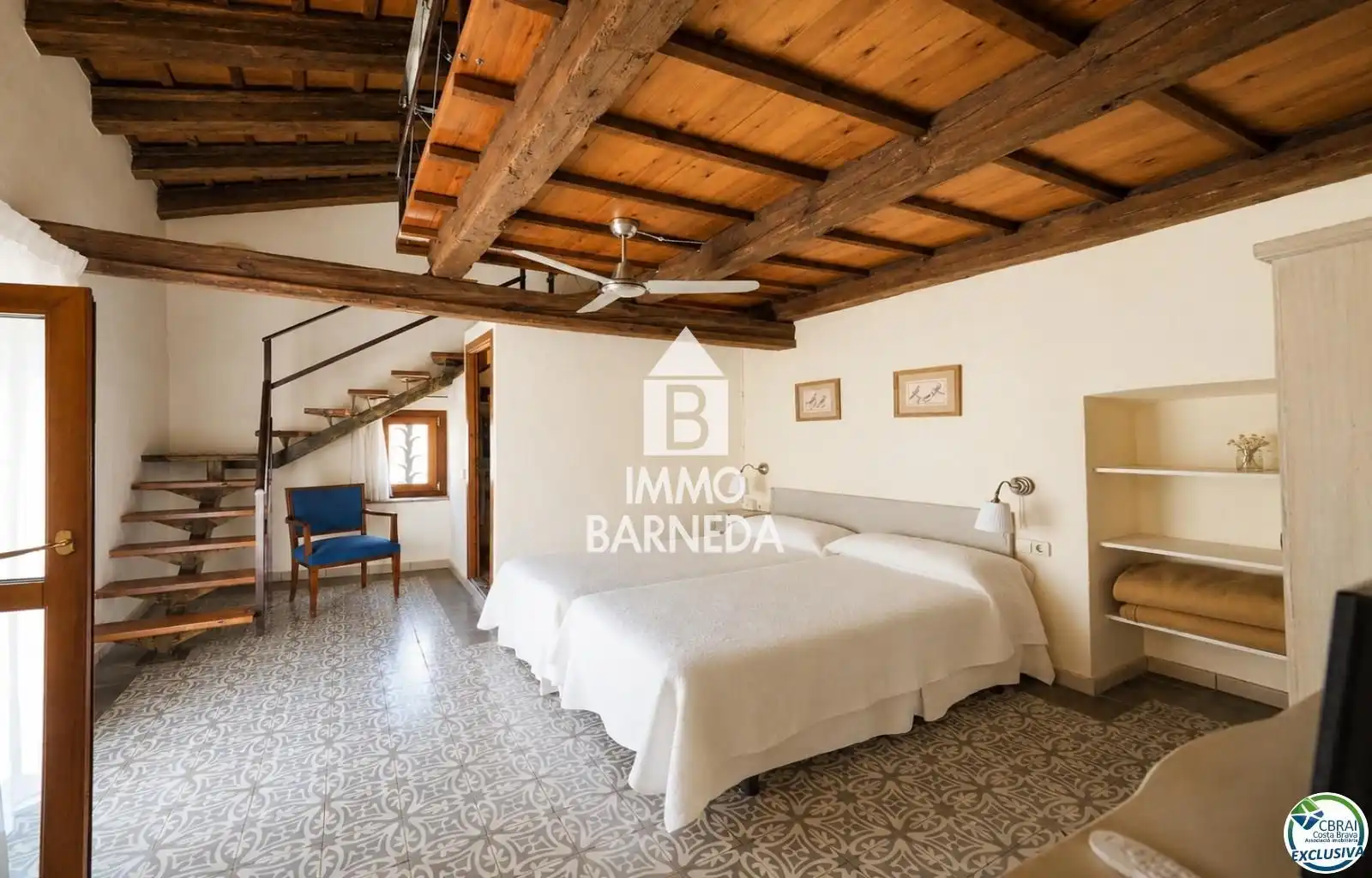 Dormitori de Casa o xalet en venda en Fortià amb Calefacció i Balcó
