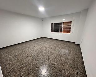 Planta baja for sale in Cornellà de Llobregat