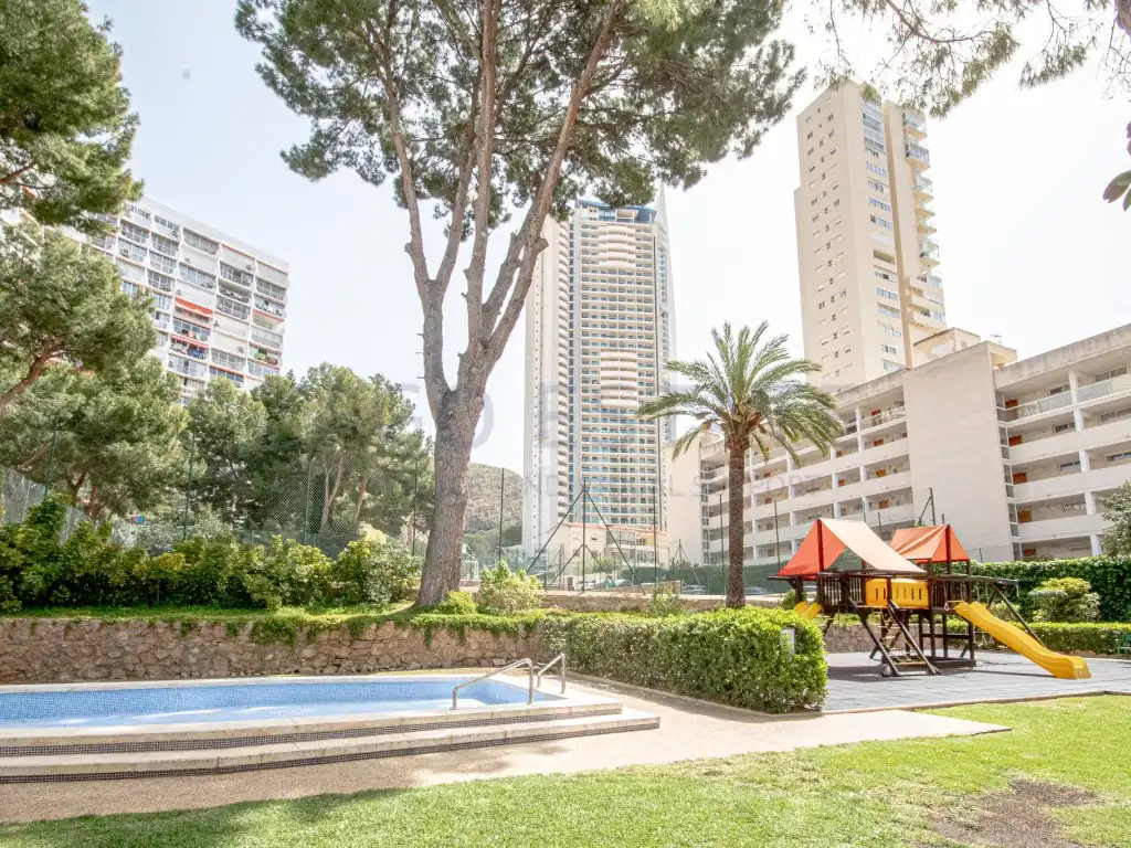 Apartament de lloguer a Avenida Paris, Rincón Alto