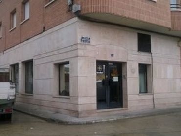 Locale commerciale in vendita a C/ Segovia