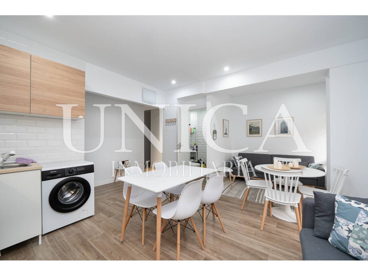 Kitchen of Flat for sale in  Madrid Capital  with Air Conditioner, Heating and Storage room