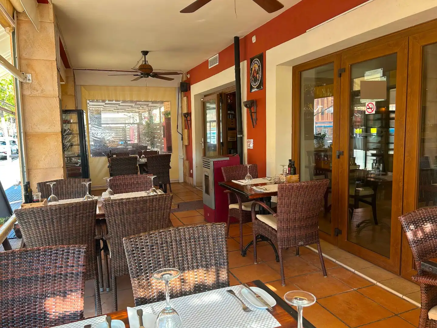Geschaftsraum zum Verkauf in Calvià mit Klimaanlage, Terrasse und Möbliert