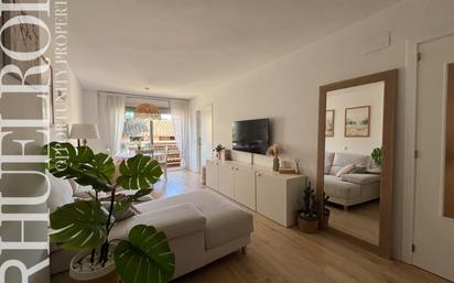 Living room of Duplex for sale in Arenys de Munt  with Air Conditioner, Heating and Parquet flooring