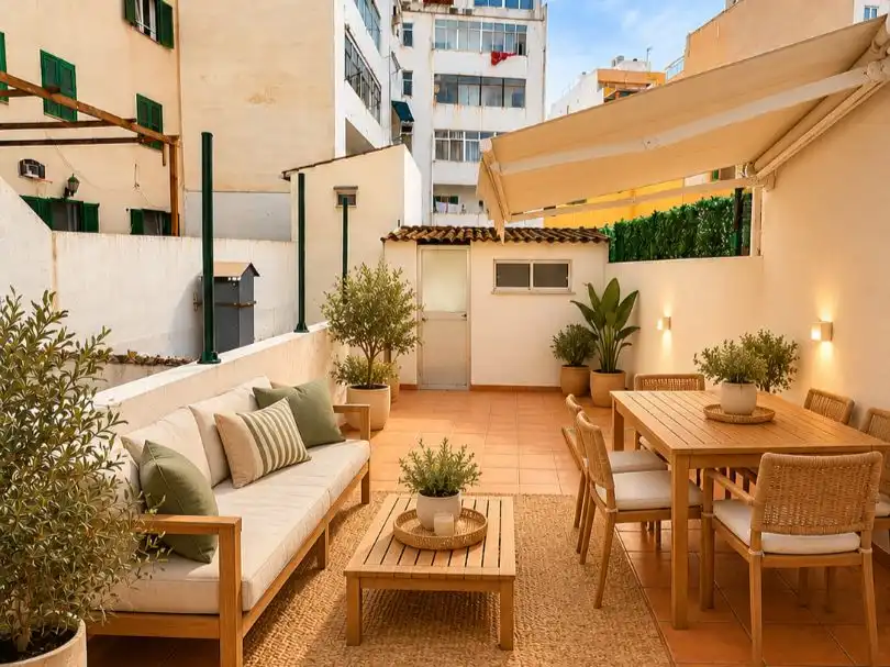 Terraza de Piso en venta en  Palma de Mallorca con Terraza y Balcón