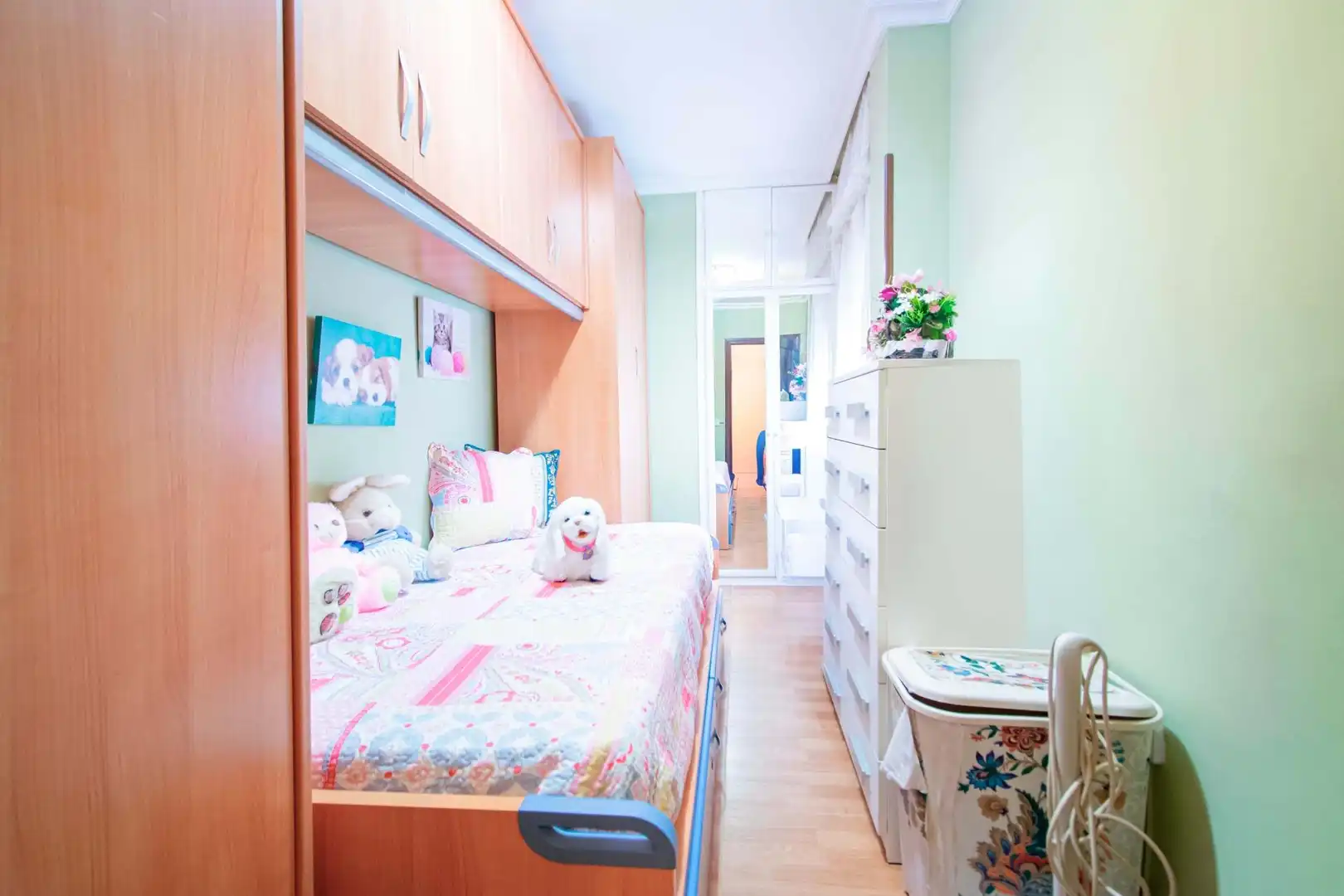 Bedroom of Flat for sale in Sevilla  with Air Conditioner and Terrace