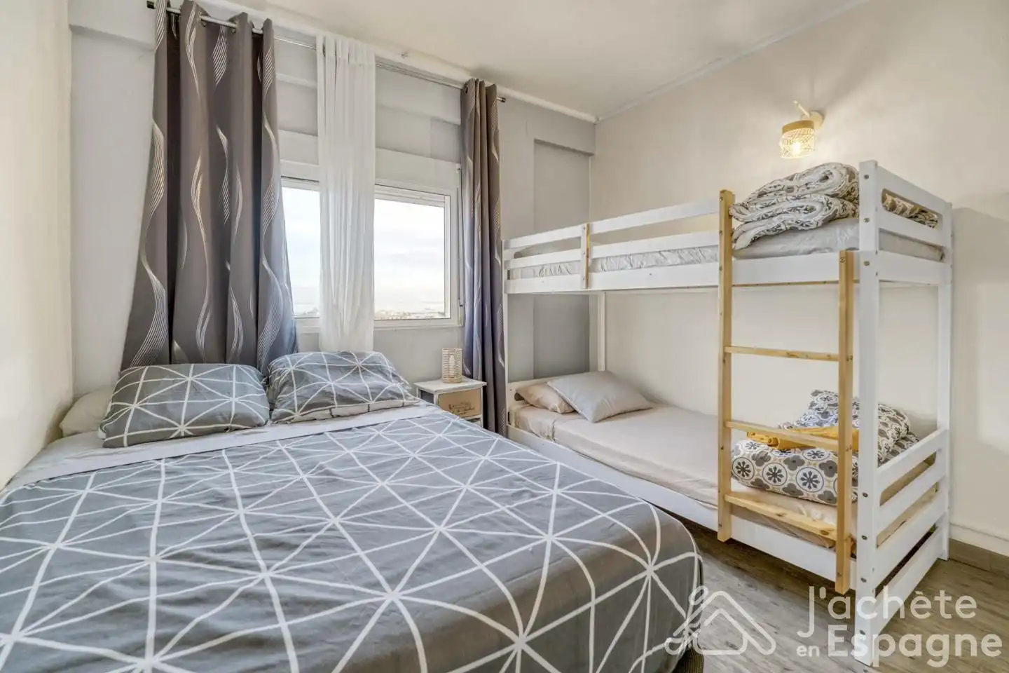 Bedroom of Apartments for sale in La Ràpita  with Air Conditioner, Terrace and Furnished