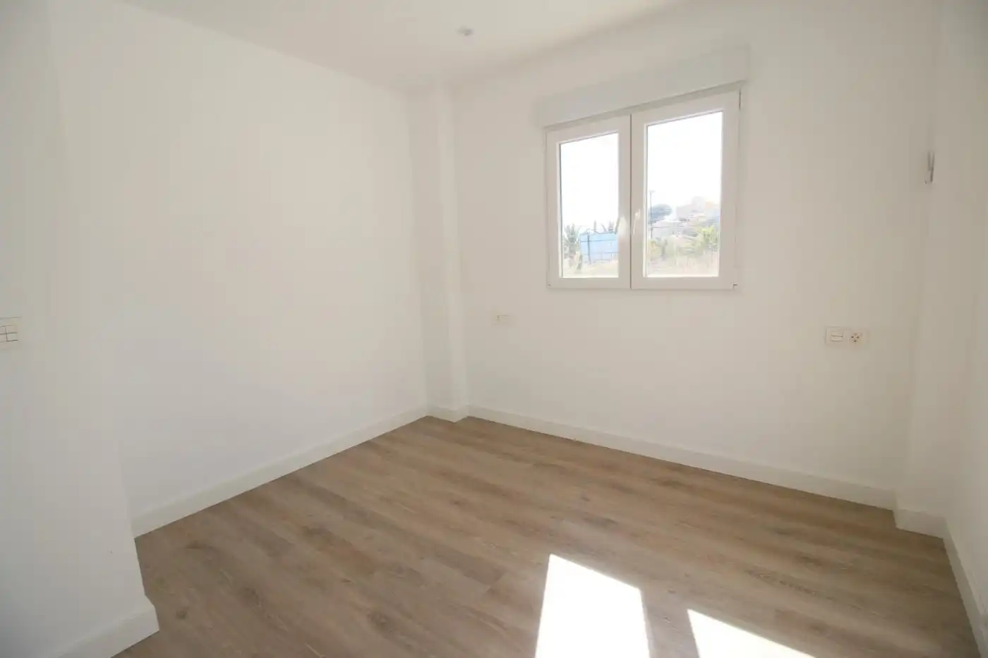 Habitación de Casa o chalet en venta en La Nucia con Aire acondicionado, Calefacción y Jardín privado