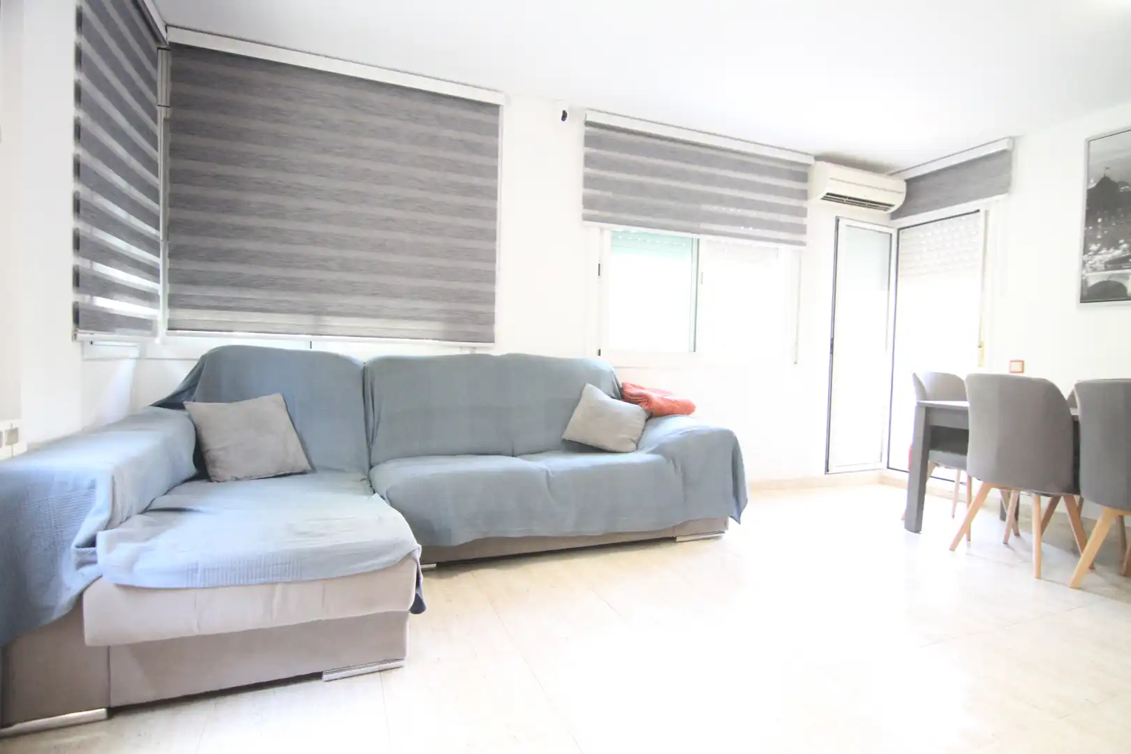 Wohnzimmer von Wohnung zum Verkauf in Olesa de Montserrat mit Klimaanlage, Heizung und Ofen