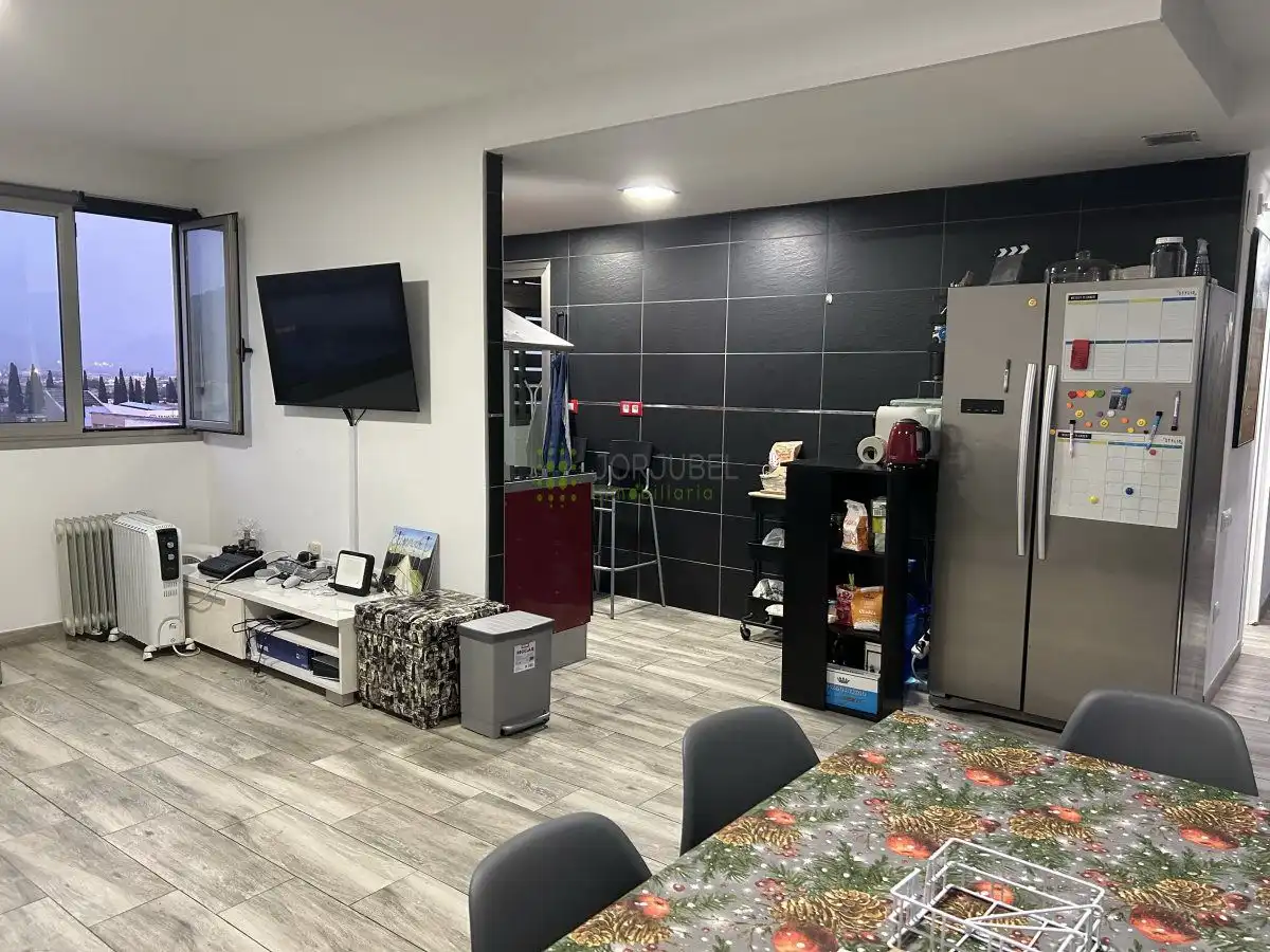 Piso en venta en Castellón de la Plana / Castelló de la Plana con Terraza