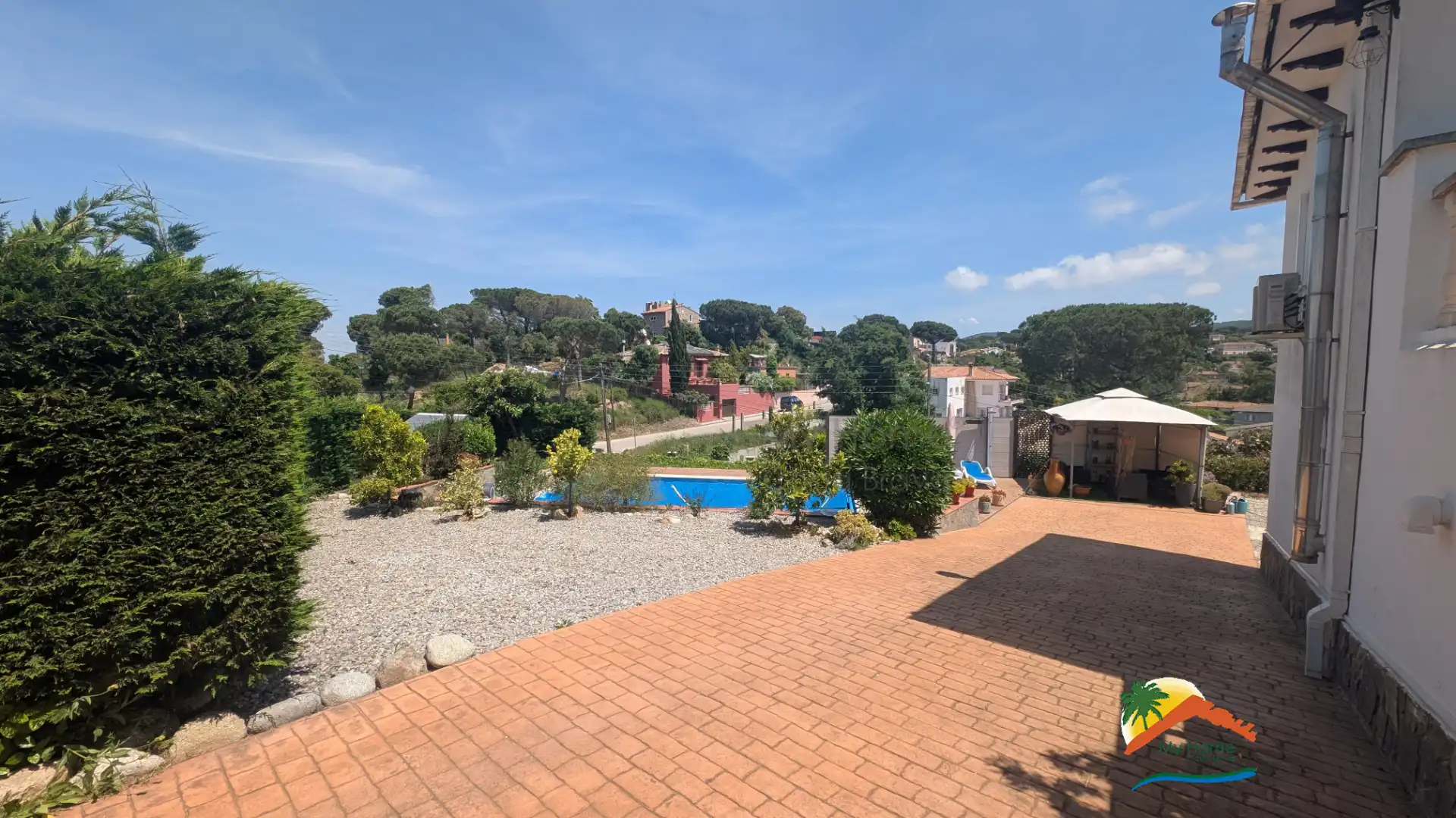 Casa amb piscina en venda a Aiguaviva Parc, imagen 4