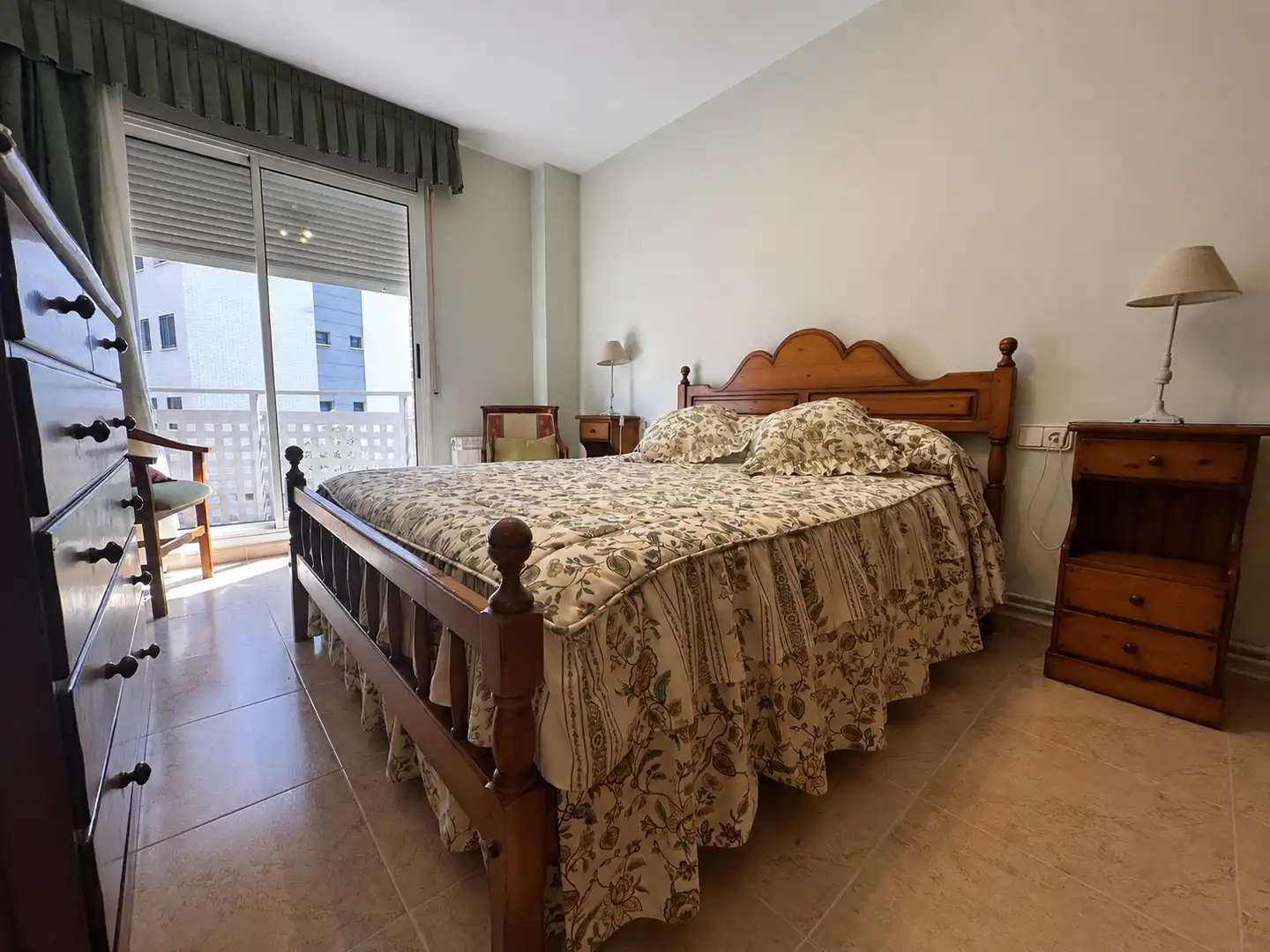 Habitación de Piso en venta en Tarragona con Aire acondicionado, Calefacción y Trastero