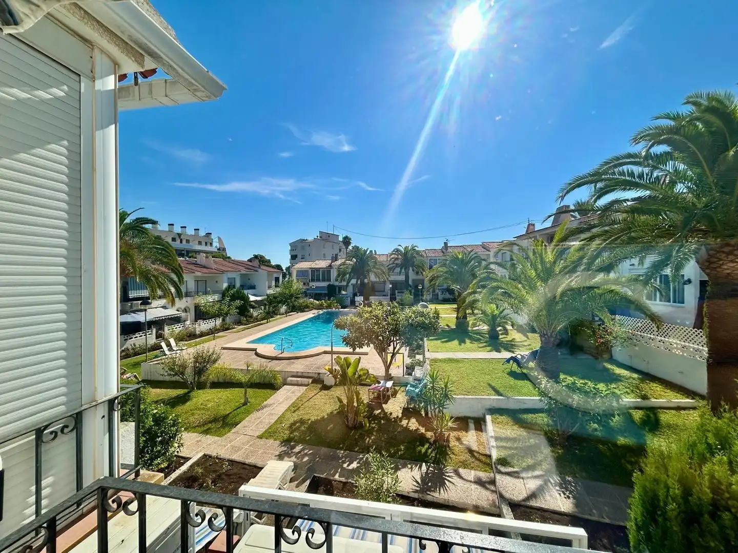 Vista exterior de Apartament en venda en L'Alfàs del Pi amb Calefacció