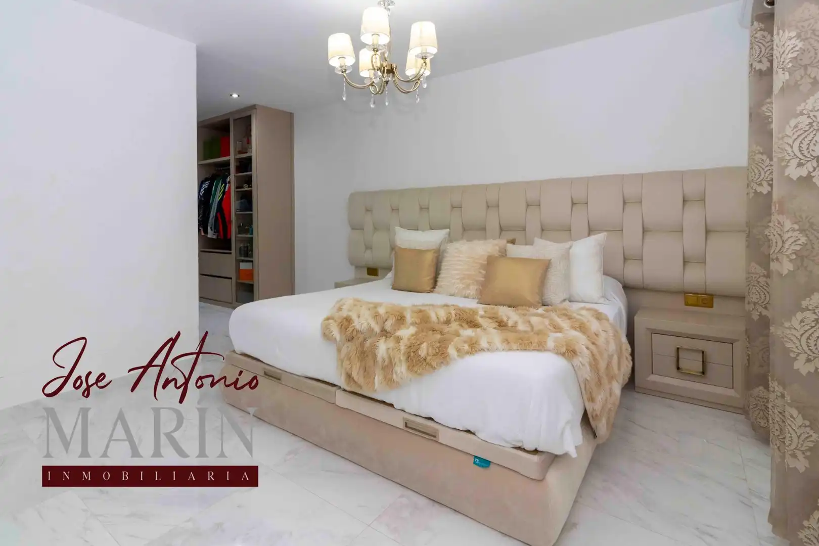 Houses for sale in Maria Auxiliadora - Barriada de Llera