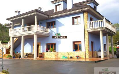 Exterior view of House or chalet for sale in Oviedo   with Heating, Terrace and Storage room