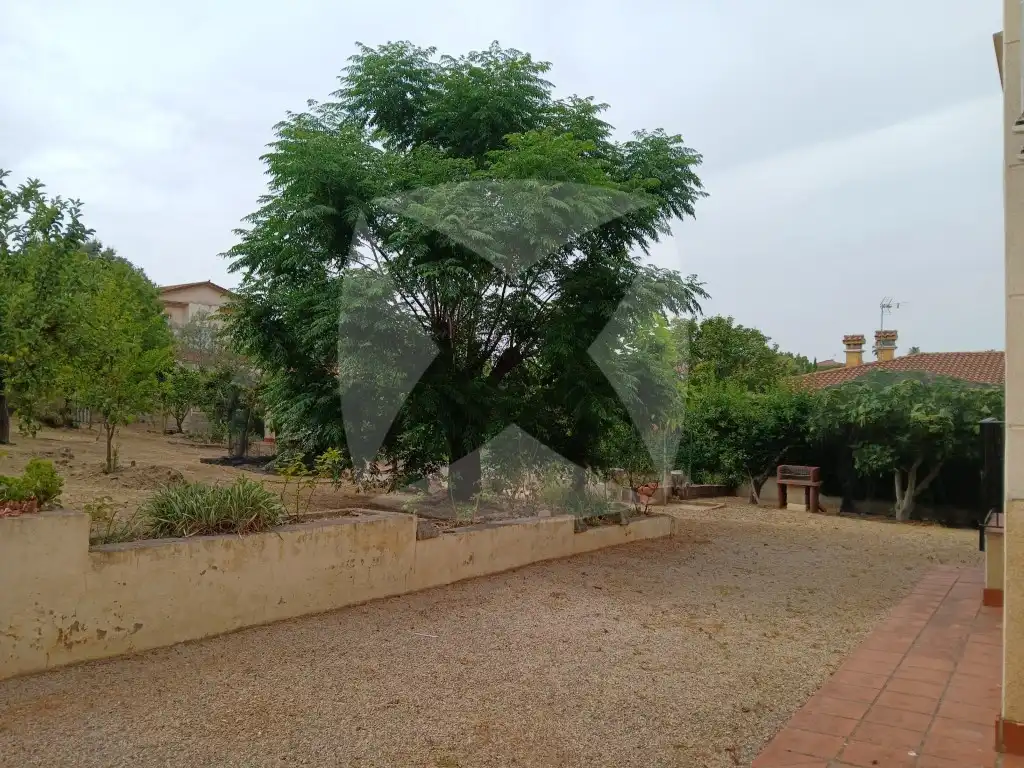 Houses for sale in Cáceres  with Air Conditioner