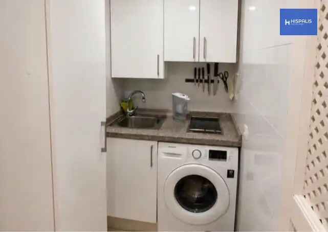 Cuina de Apartament en venda en Sevilla amb Aire condicionat i Calefacció