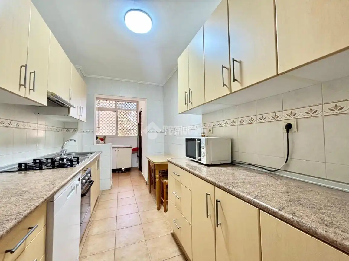 Kitchen of Flat for sale in Benalmádena  with Air Conditioner, Heating and Parquet flooring