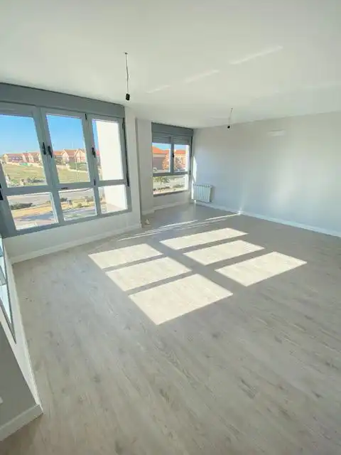Habitación de Piso en venta en Alovera con Calefacción, Trastero y Piscina