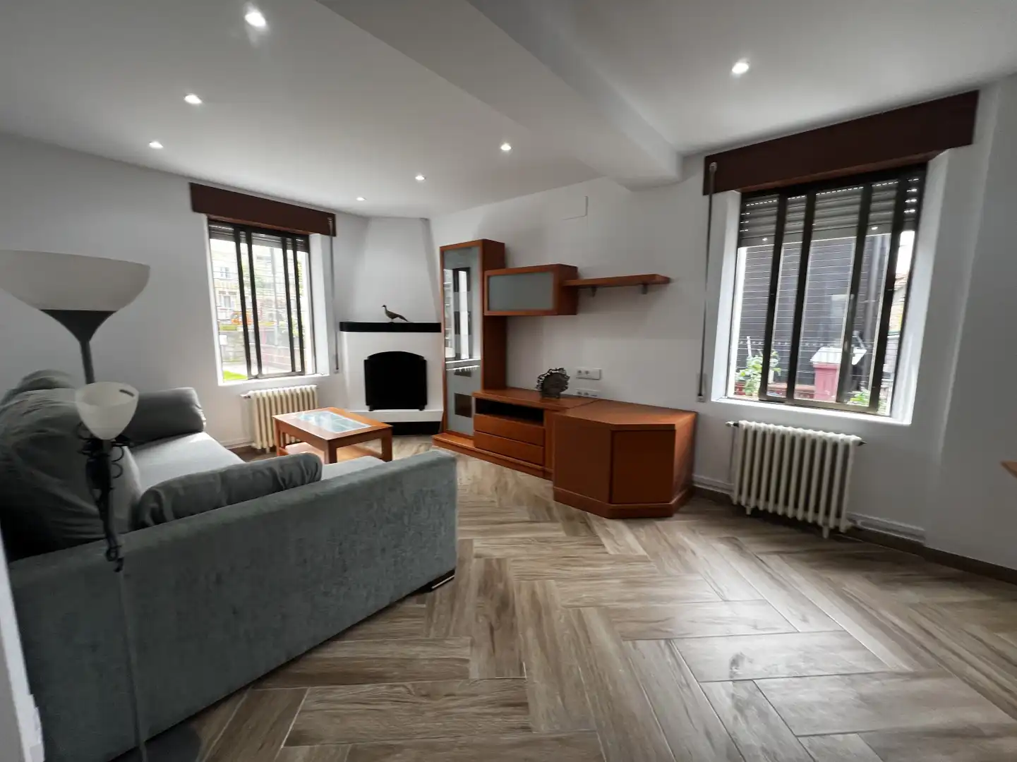 Living room of Detached homes for sale in Torrelavega   with Heating, Private garden and Parquet flooring