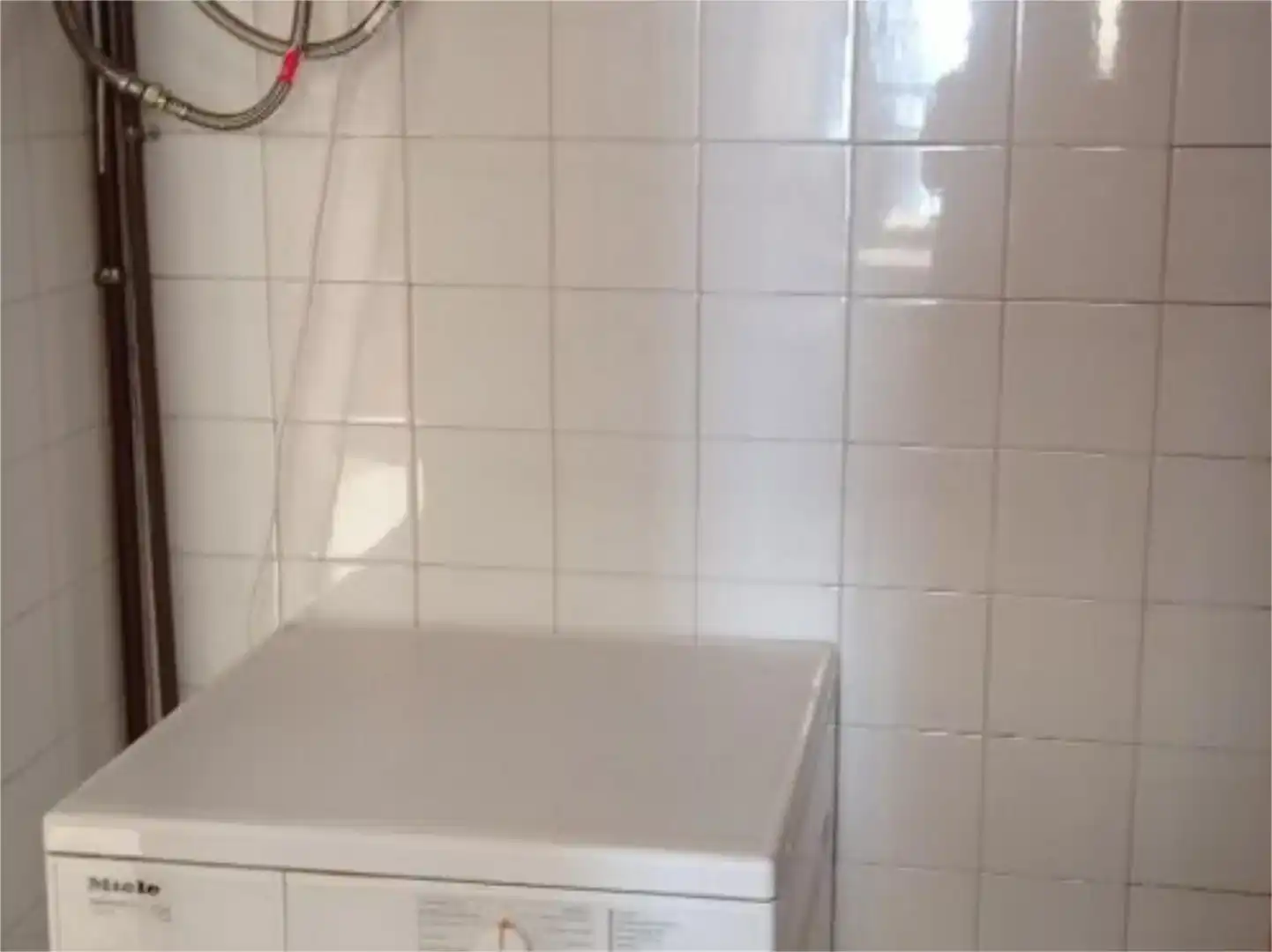 Bathroom of Detached homes for sale in Carmona  with Storage room, Furnished and Balcony