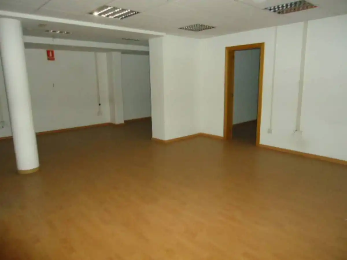 Oficina en alquiler en Barri Antic