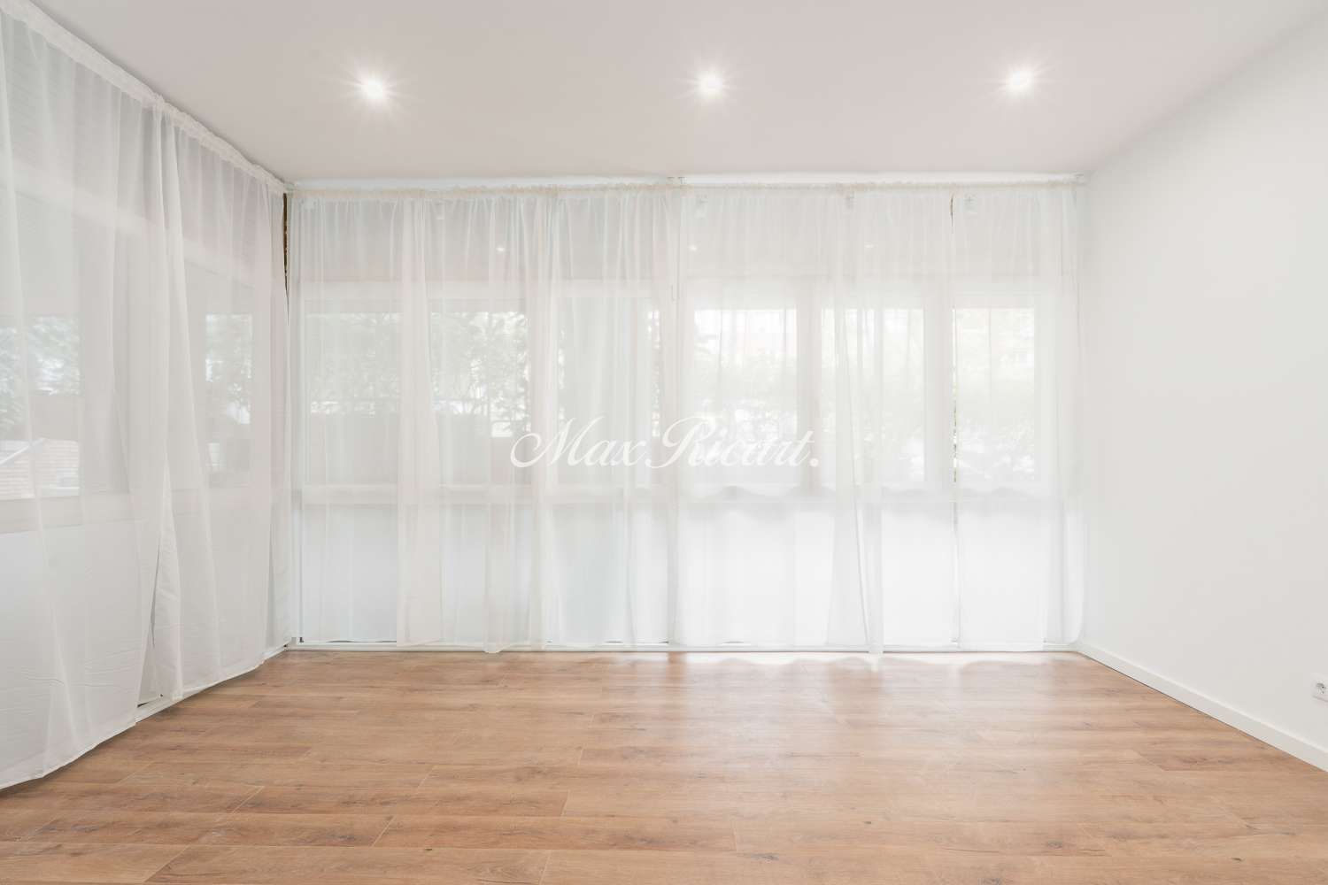 Dormitori de Pis en venda en  Barcelona Capital amb Aire condicionat i Calefacció