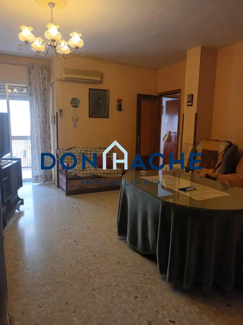 Living room of Flat for sale in Mérida  with Air Conditioner, Terrace and Storage room
