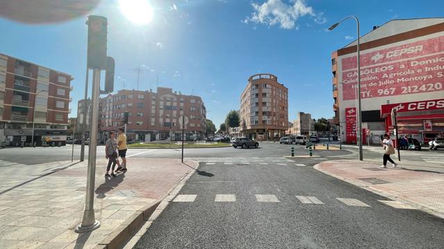 Local comercial en Venta en Calle Puerta de Valencia en Carretas - Pajarita