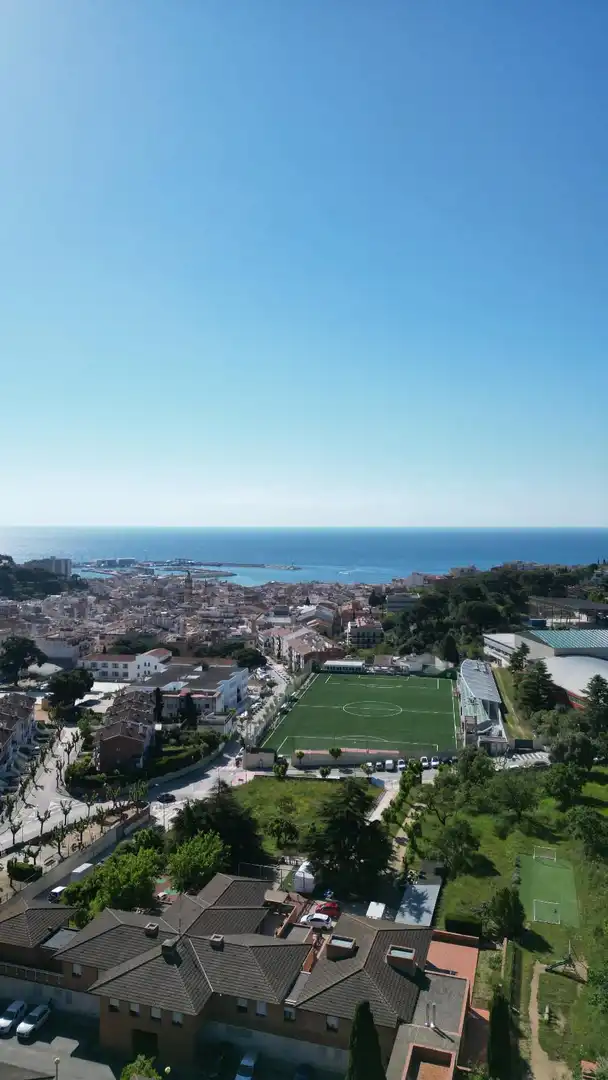 Vista exterior de Apartamento en venta en Arenys de Mar con Aire acondicionado, Calefacción y Jardín privado