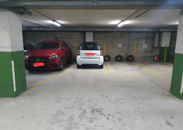 Garaje en Venta en Rúa Álvaro Cunqueiro en Zona de Plaza de Barcelos