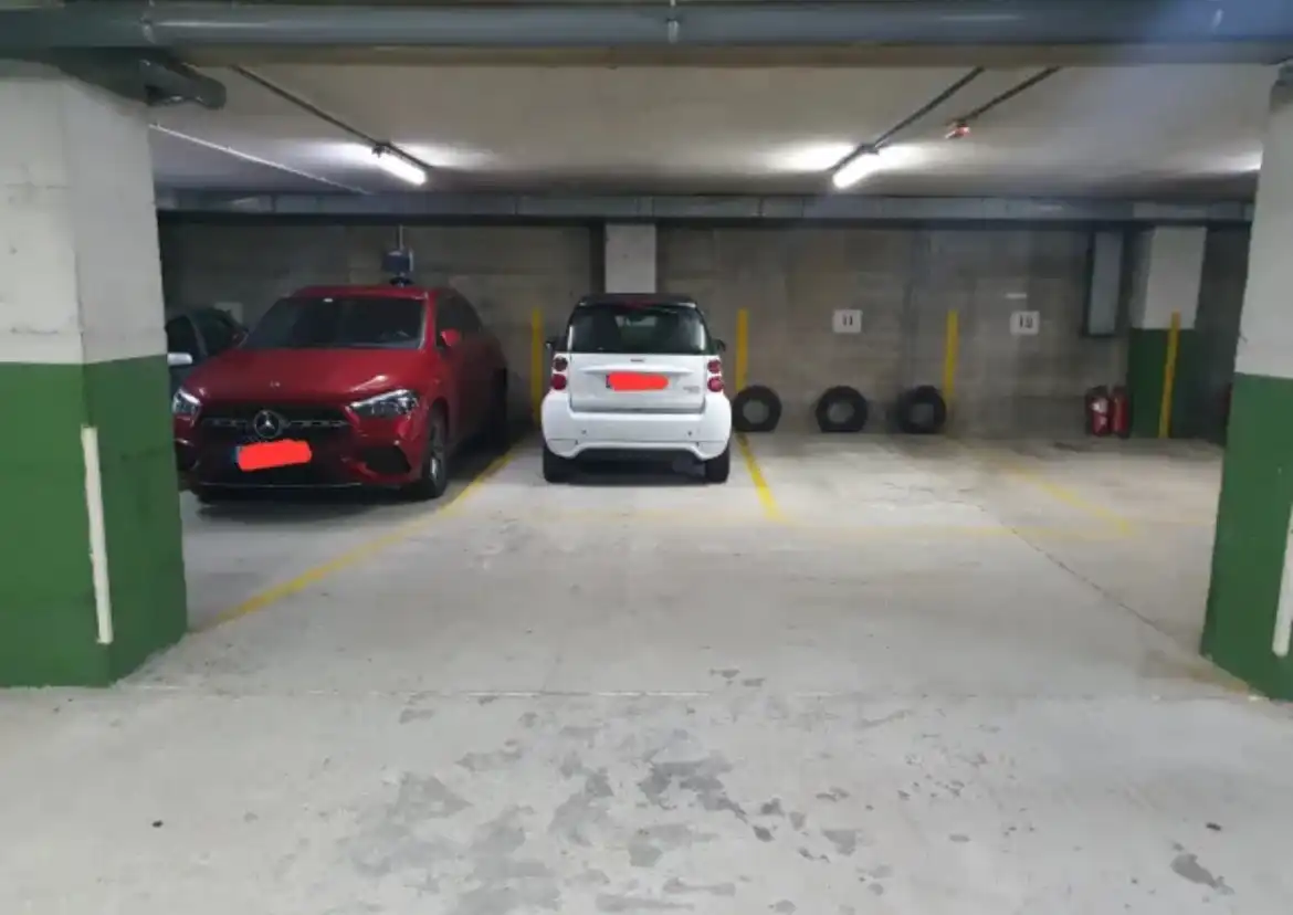 Einzelparkplatz mit Aufzug zum Verkauf in Rúa Álvaro Cunqueiro