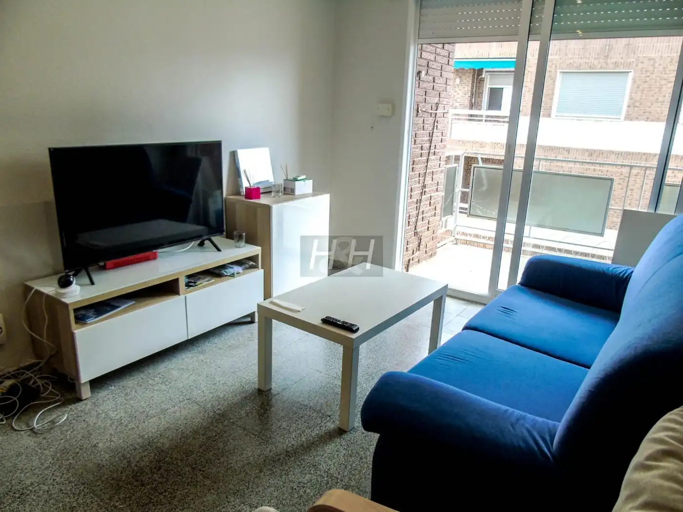 Living room of Flat for rent in Burjassot  with Balcony
