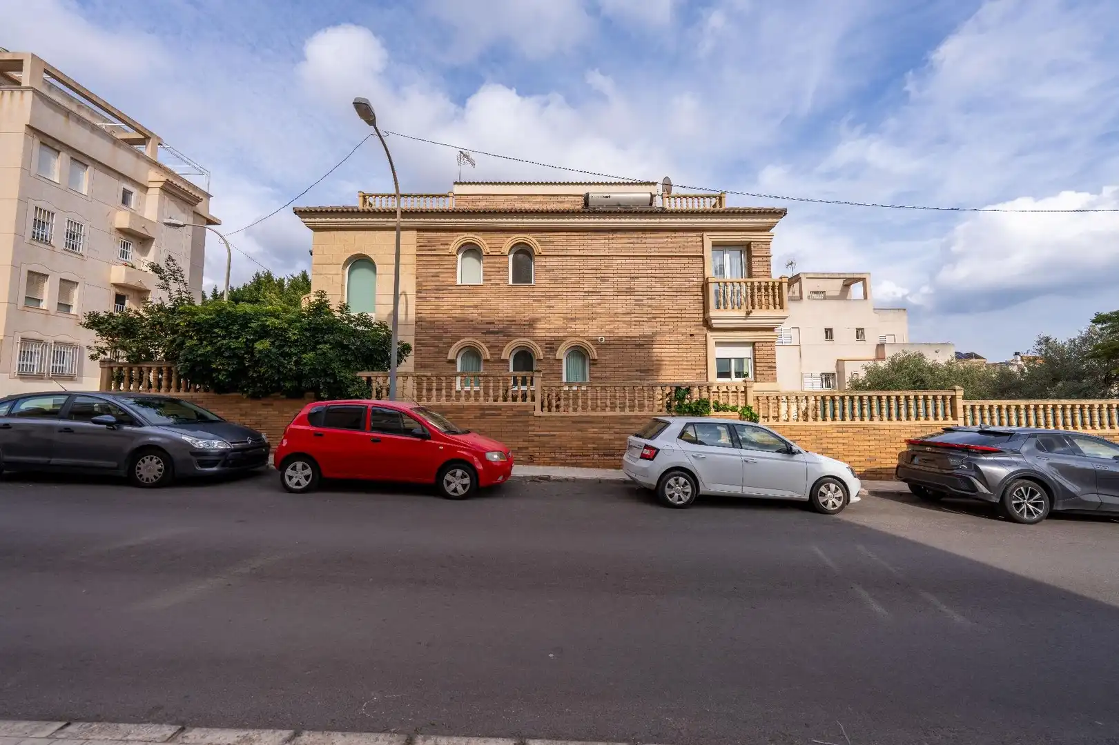 Exterior view of Houses for sale in Roquetas de Mar  with Air Conditioner, Private garden and Terrace