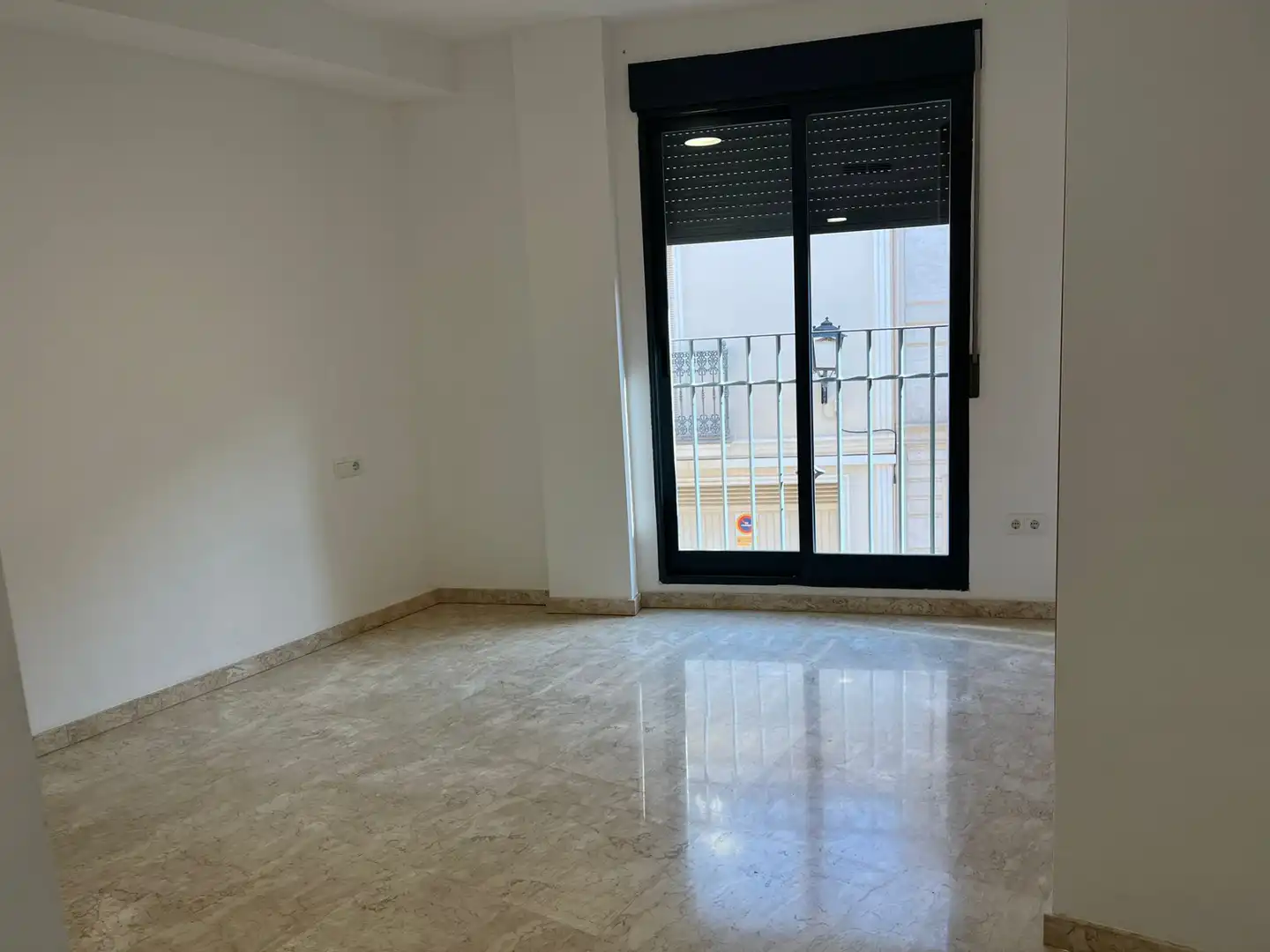 Bedroom of Flat for rent in Alcàsser  with Air Conditioner, Oven and Balcony