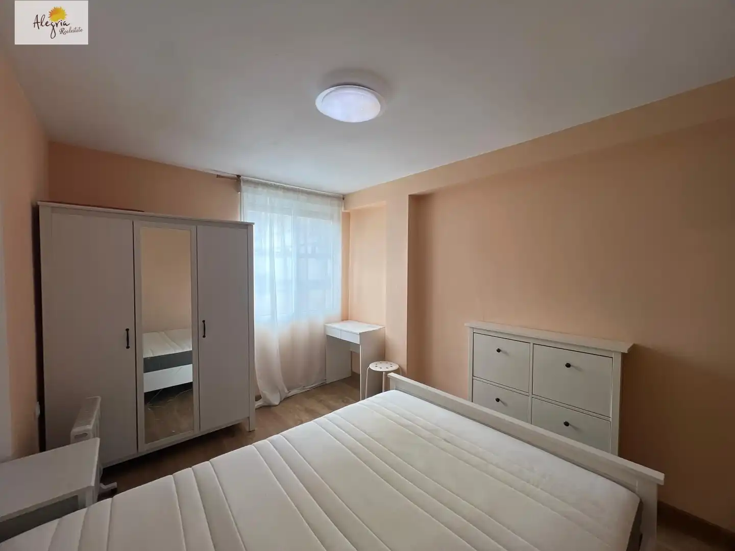 Habitación de Piso en venta en Valencia con Aire acondicionado, Terraza y Amueblado