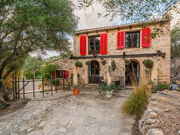 Casa rustica con giardino in vendita a S'Arracó