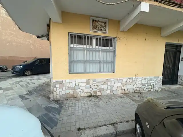 Gewerbefläche zum Verkauf in Carrer del Portal de Sales 3, imagen 2