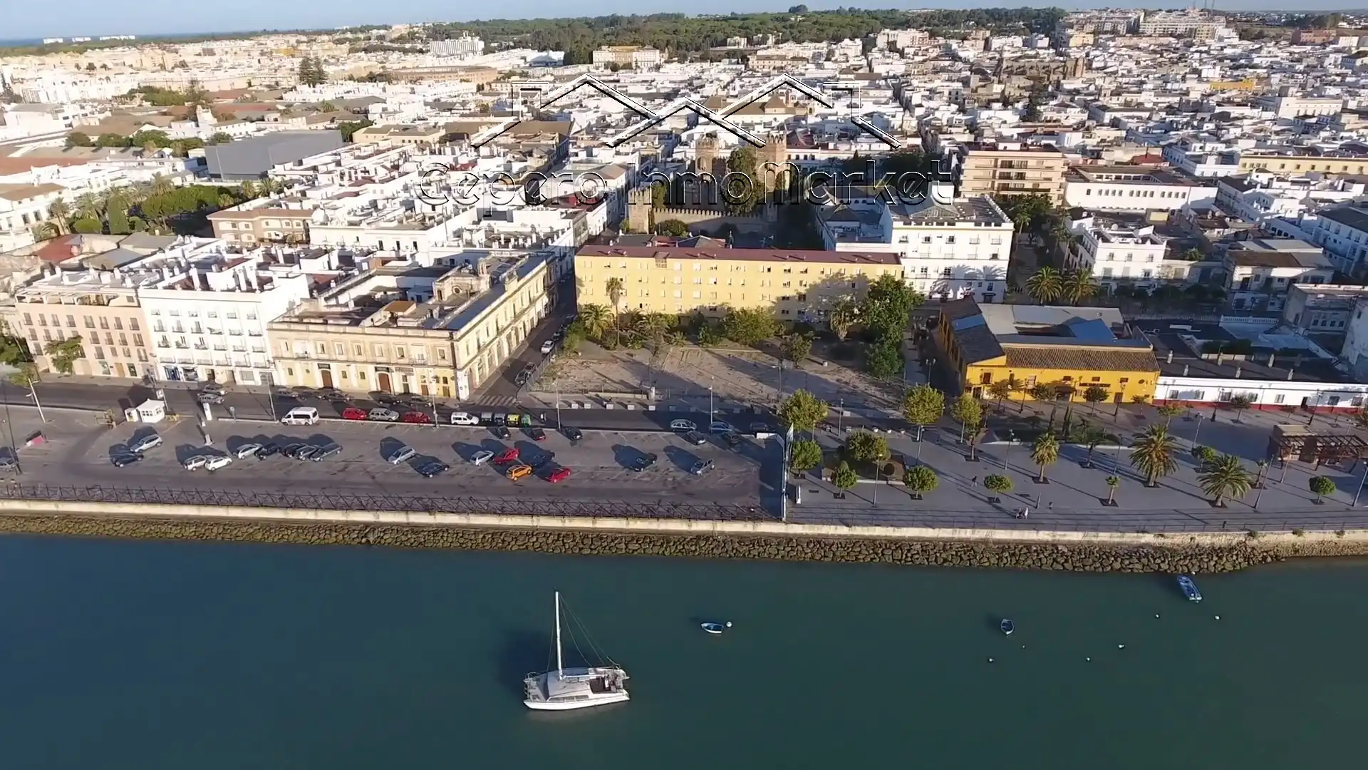 Vista exterior de Pis en venda en El Puerto de Santa María amb Aire condicionat, Terrassa i Forn