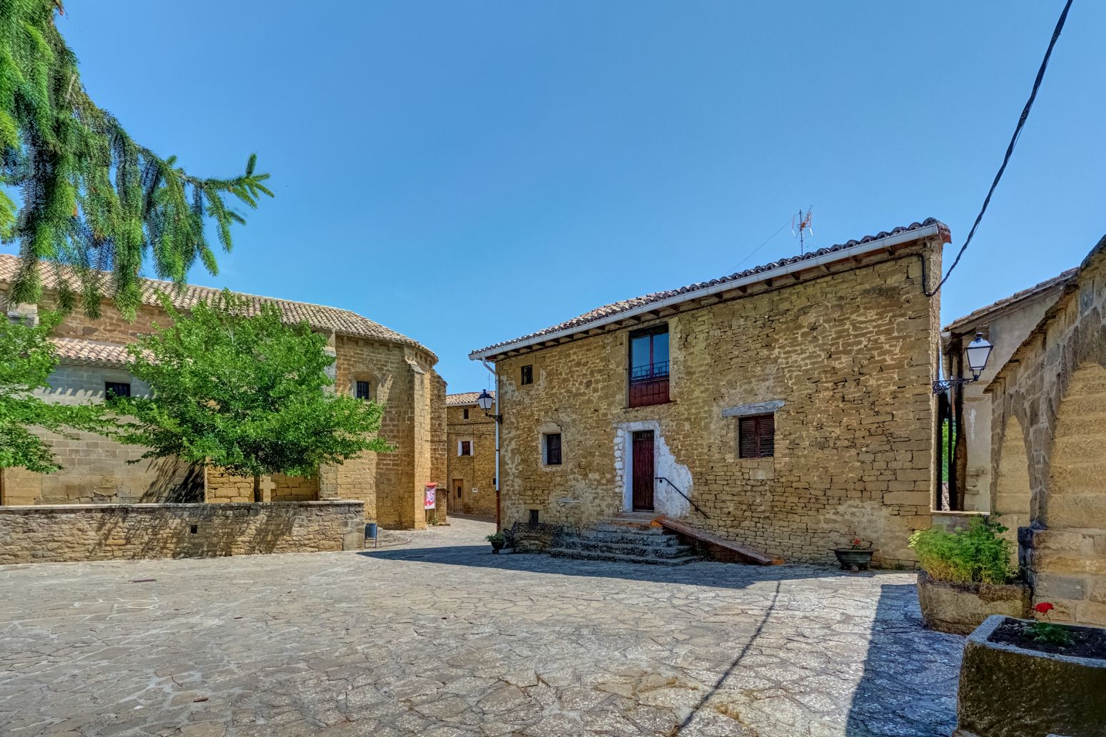 Exterior view of House or chalet for sale in Leache