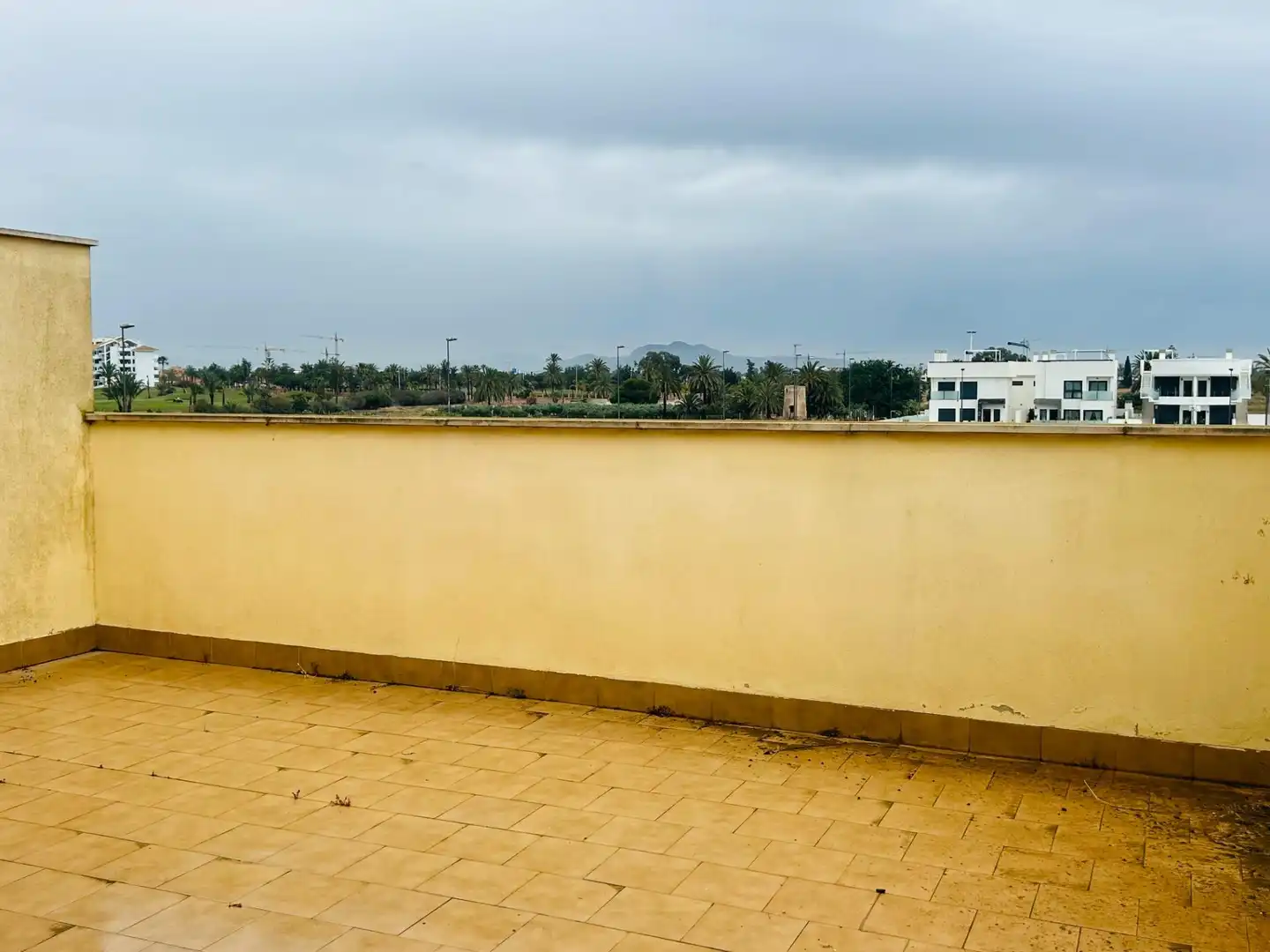 Terrassa de Casa adosada en venda en Los Alcázares amb Aire condicionat, Terrassa i Moblat