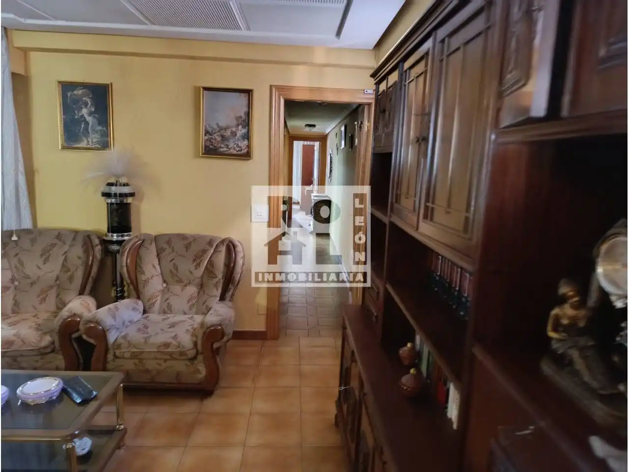 Piso en venta en León Capital  con Calefacción y Terraza