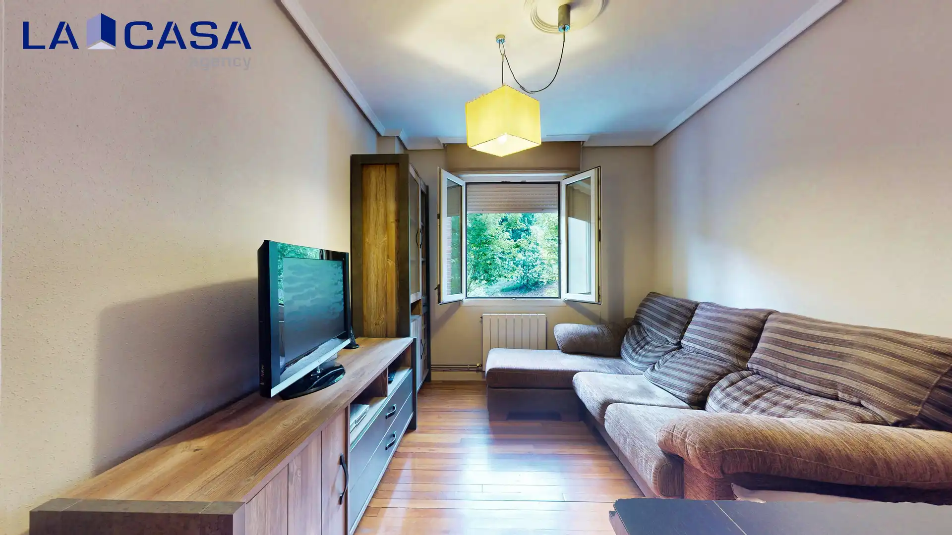 Sala de estar de Piso en venta en Bilbao  con Calefacción y Trastero