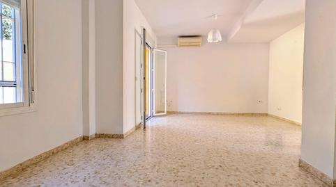 Foto 2 de Casa adosada de lloguer a Sanlúcar la Mayor, Sevilla