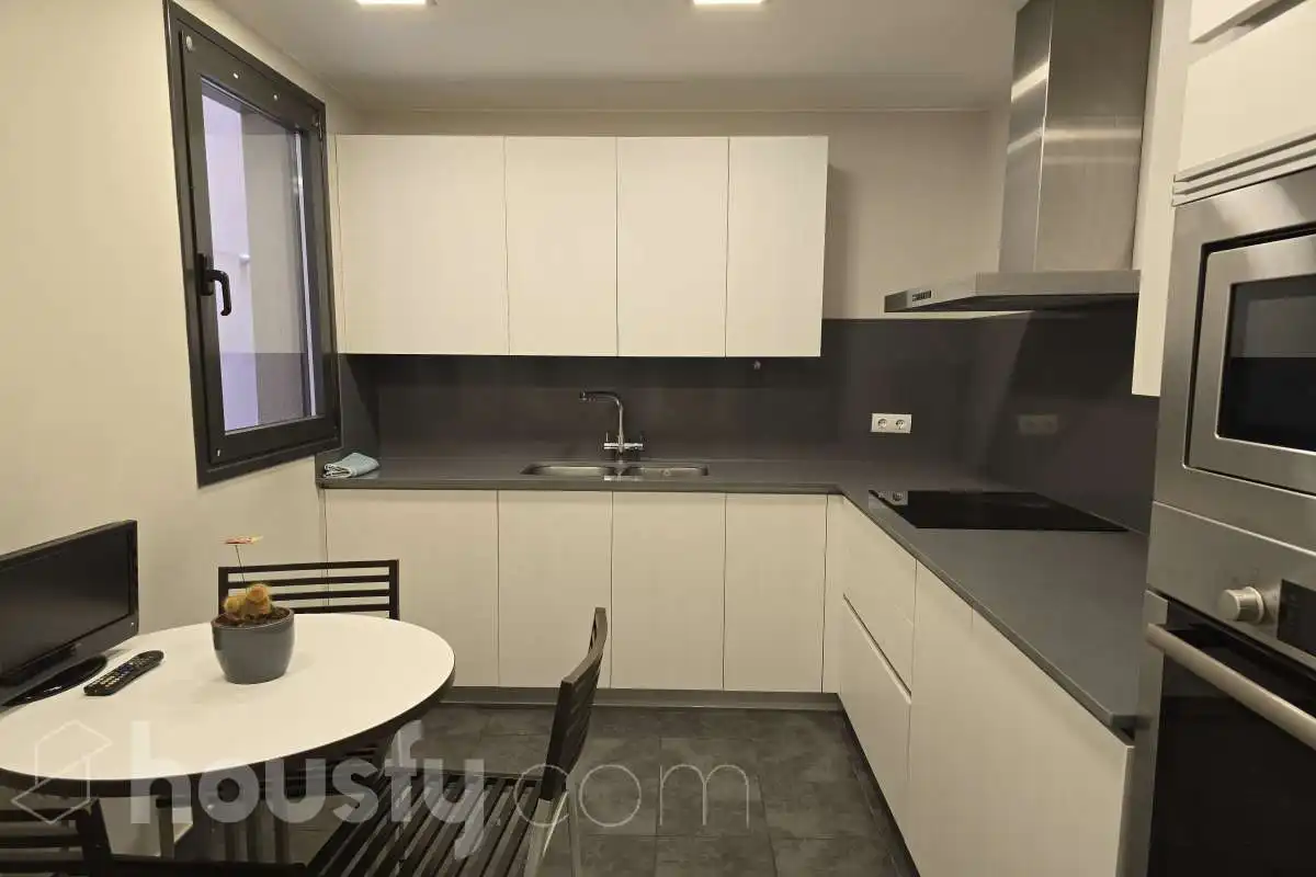Cocina de Piso de alquiler en Barcelona con Aire acondicionado, Calefacción y Parquet