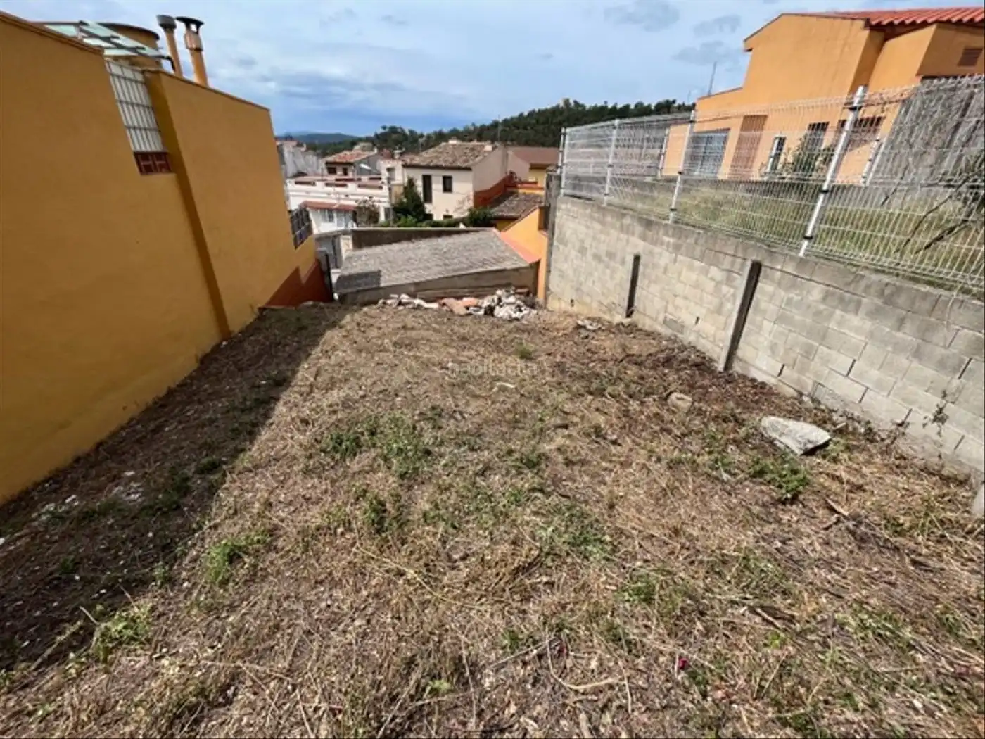 Wohnbaugrundstück zum Verkauf in Carrer Llatzaret 7